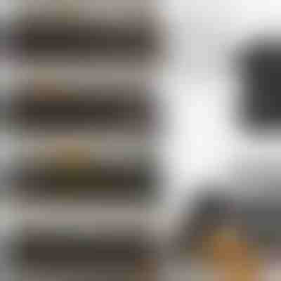 Σετ 4 ράφια μπαχαρικών με βάζα μπαχαρικών Deco Haus - οργανωτής κουζίνας, ράφια μπαχαρικών με 24 βάζα μπαχαρικών, 280 ετικέτες, βούρτσα, χωνί