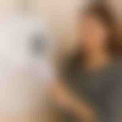 Portable Handheld Clothes Steamer, Quick Heat-Up, Powerful Wrinkle Removal, Travel-Friendly | STEAMY